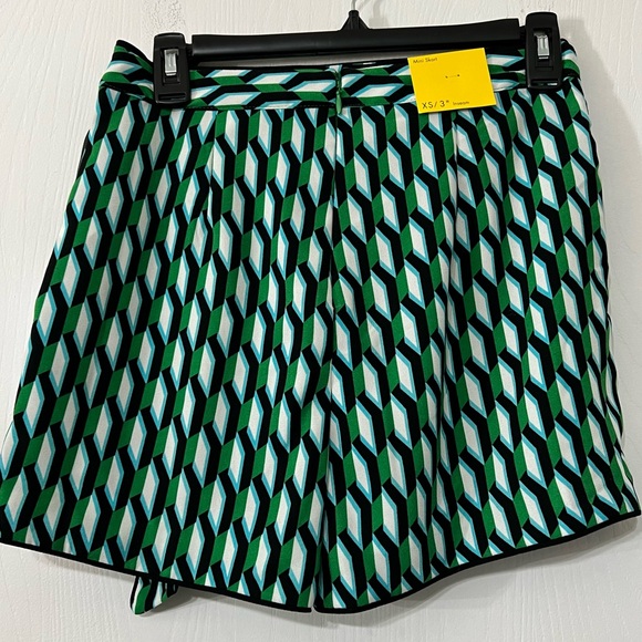 2PC SET Diane Von Furstenberg DVF for Target Arrow Geo Green Mini Skort & Top XS - Picture 13 of 16
